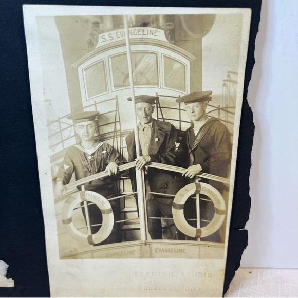 Ephemera set of 9 Vintage Photographs of Varying Content One Postcard - Picture 7 of 13